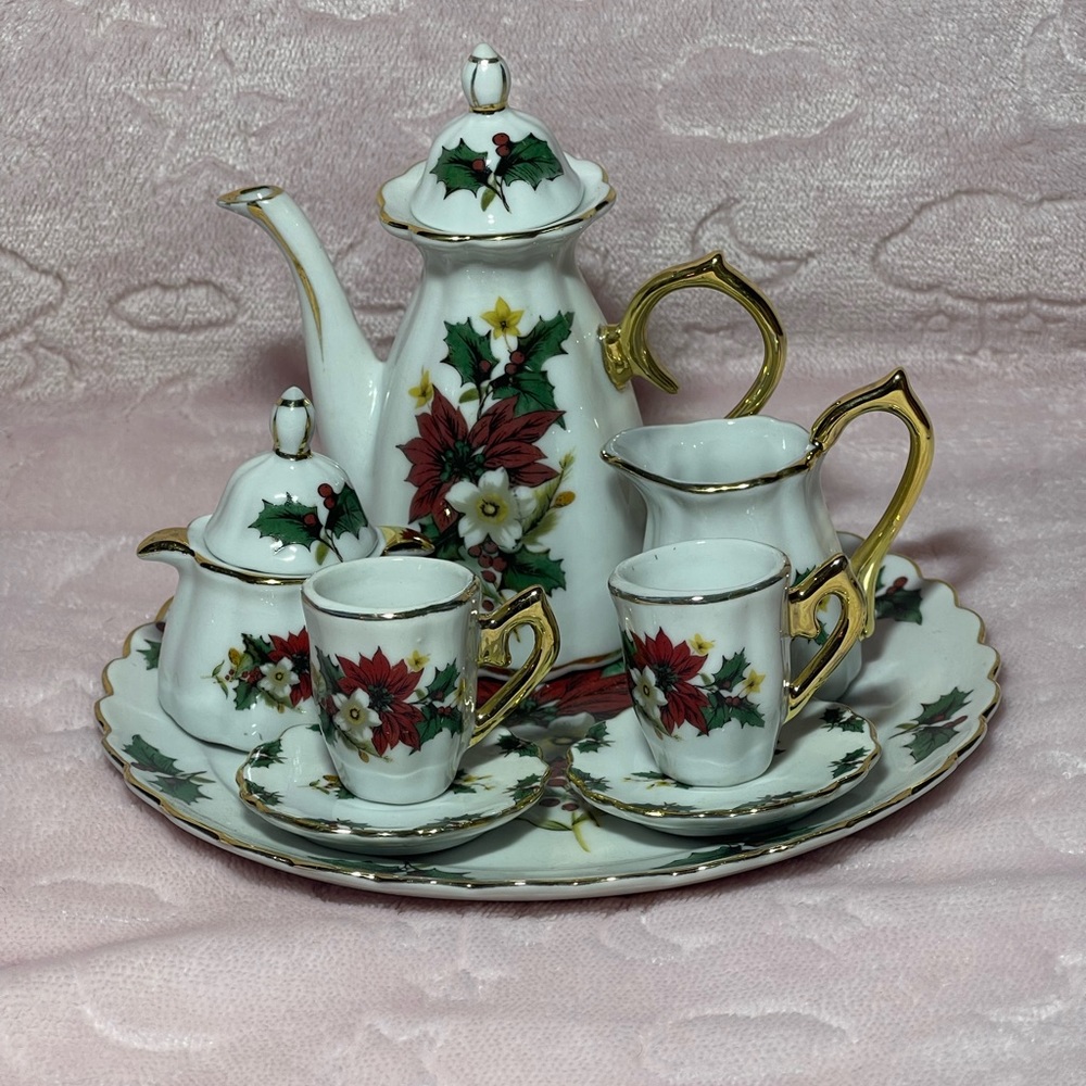 10 Piece Formalities Porcelain Mini Tea Set By Baum Bros Collectible Poinsettia